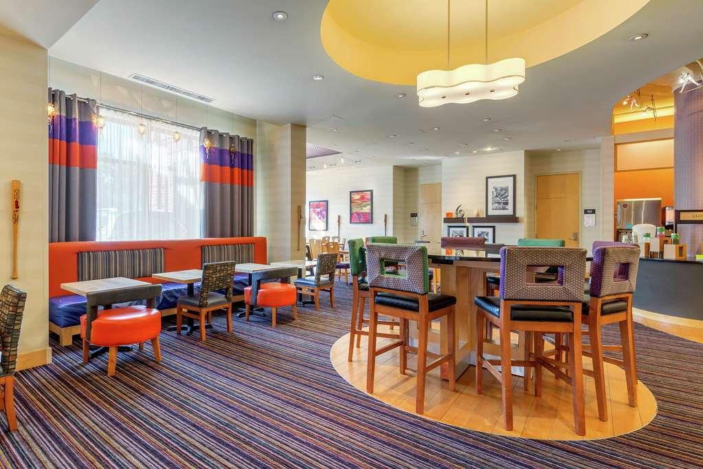 Hampton Baltimore-downtown-convention Center Hotel 3*
